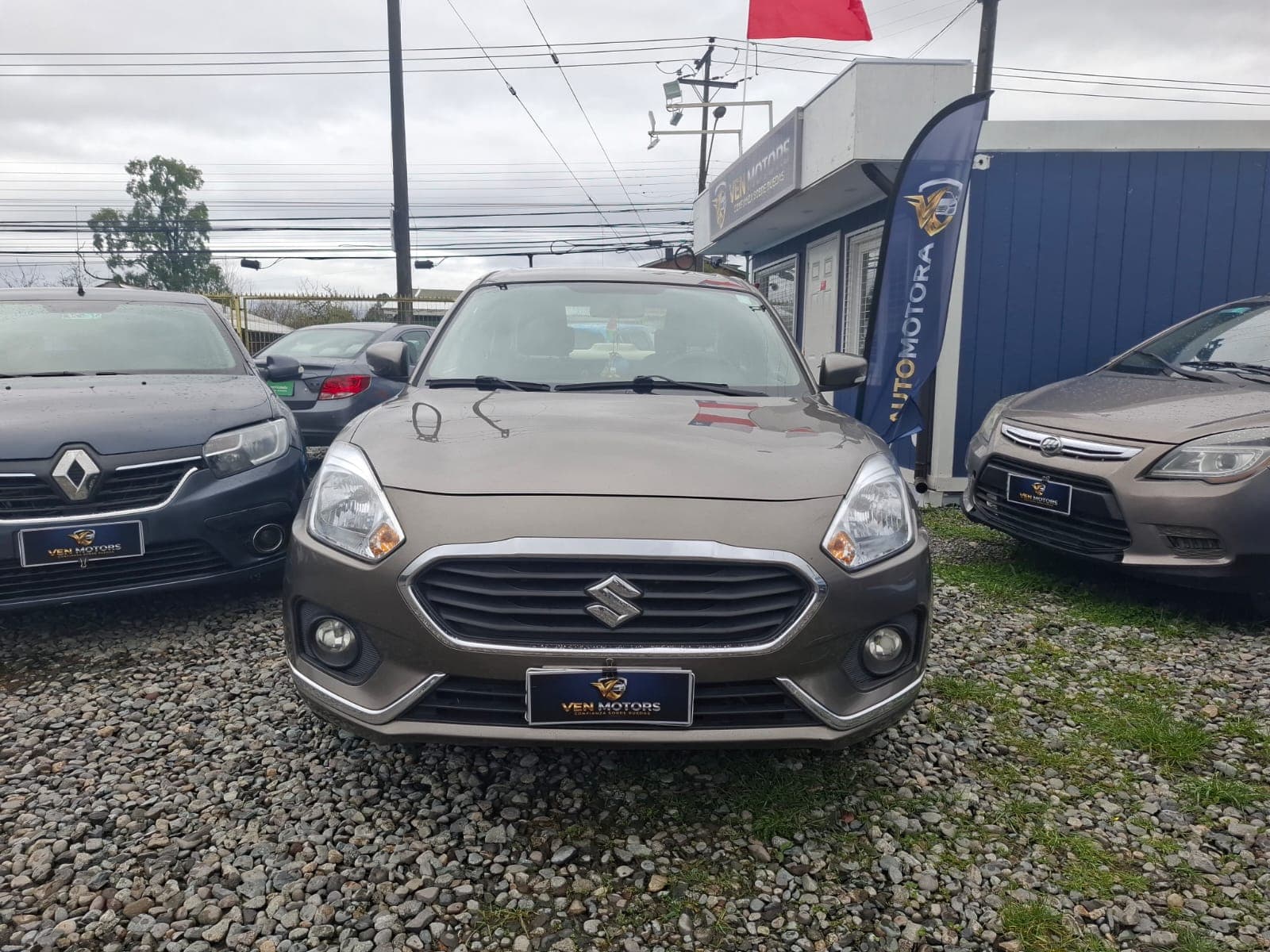 Suzuki Dzire 2019 Beige, vista exterior 1 de 7